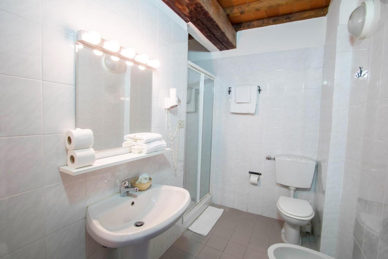 סקרפריה Residence Mugello Resort מראה חיצוני תמונה