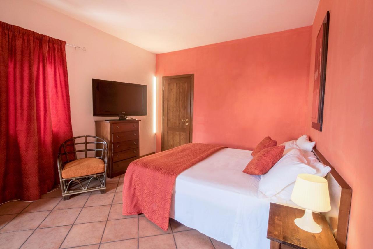 סקרפריה Residence Mugello Resort מראה חיצוני תמונה