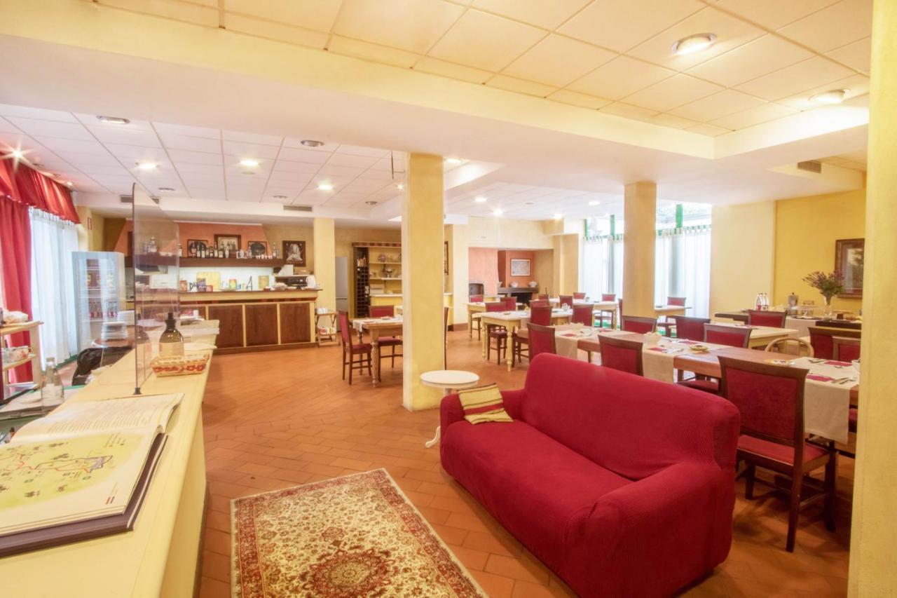 סקרפריה Residence Mugello Resort מראה חיצוני תמונה