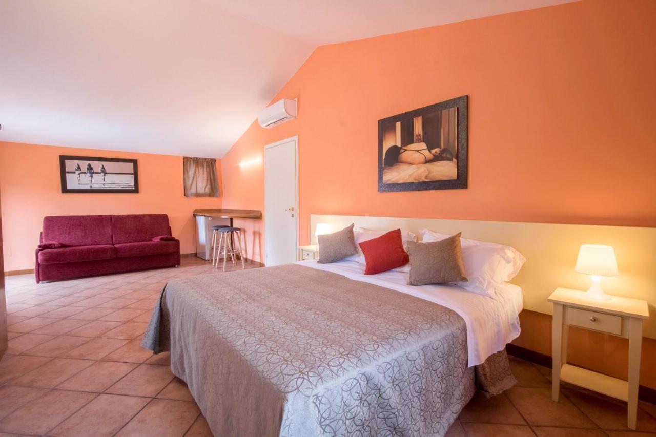סקרפריה Residence Mugello Resort מראה חיצוני תמונה