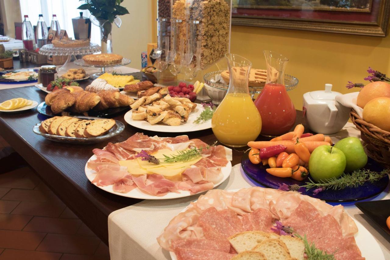 סקרפריה Residence Mugello Resort מראה חיצוני תמונה