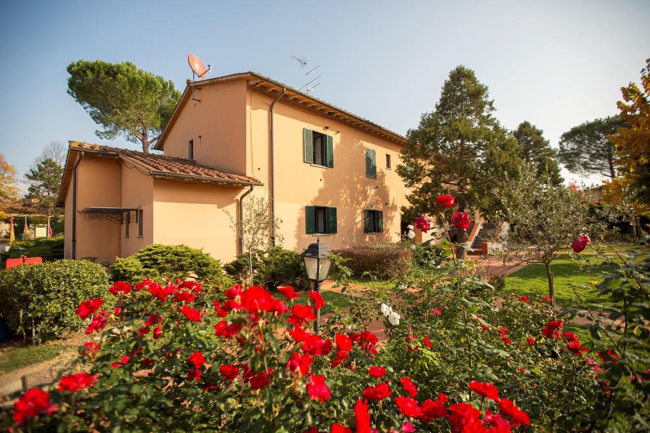 סקרפריה Residence Mugello Resort מראה חיצוני תמונה